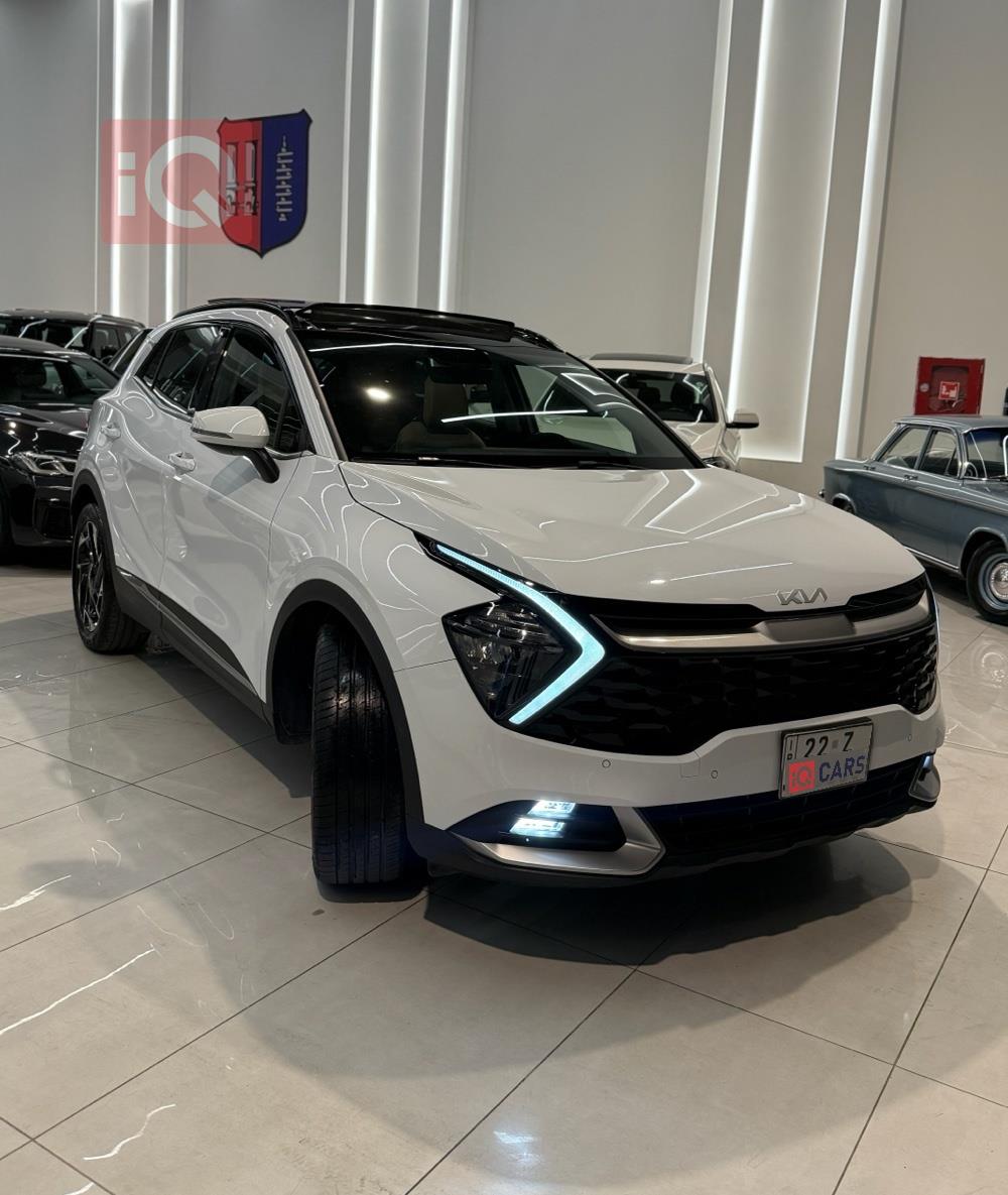https://cdn.iqcars.io3d3a53c3-b429-4c9c-a0c4-a7eb50ef69dc_2.jpg